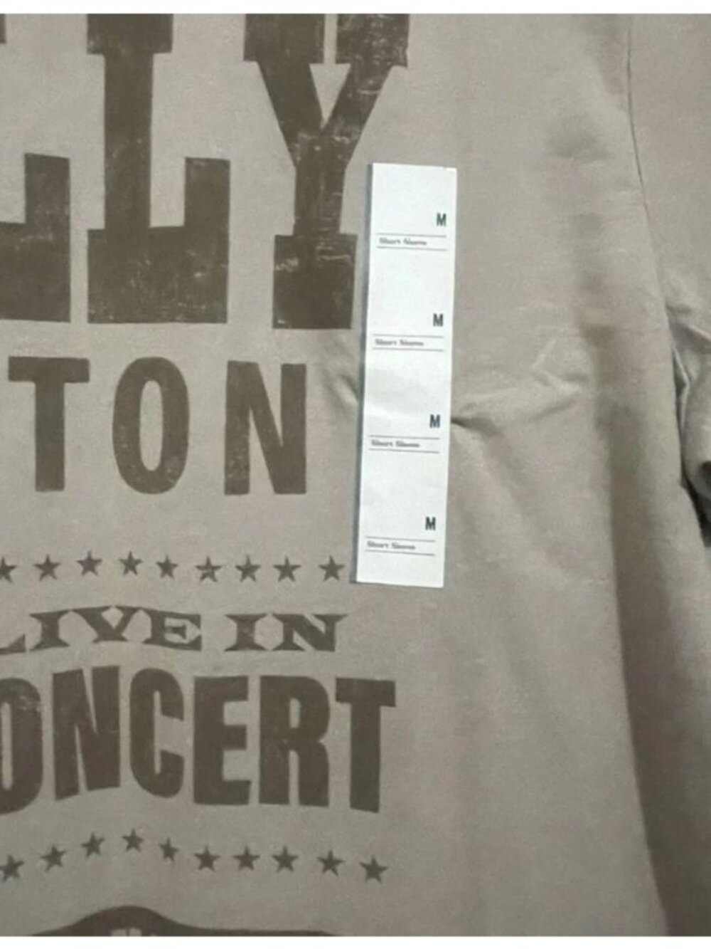 NWT Men's M Dolly Parton Live In Concert Beige Graphic T-Shirt, Goodfellow & Co - Picture 3 of 4